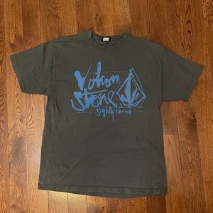 Vintage Distressed Volcom T-Shirt